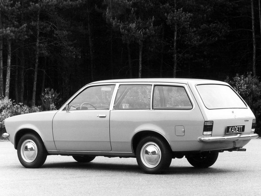  Opel Kadett Caravan 1973 года  (фото 1 из 6)